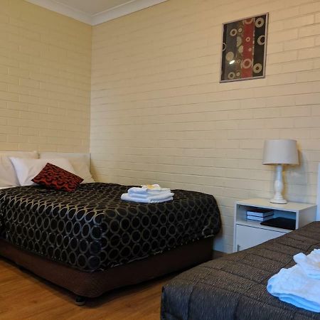 Bondi Motel Moree Exterior photo