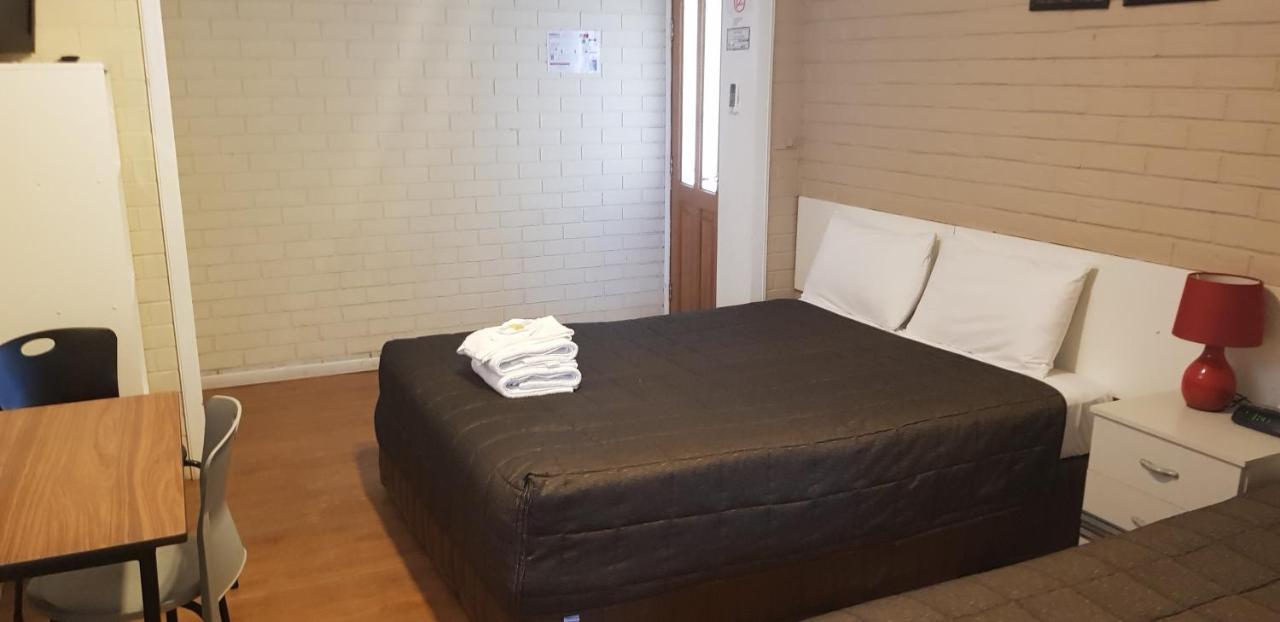 Bondi Motel Moree Exterior photo